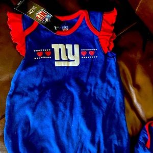 New York giants 2 outfits